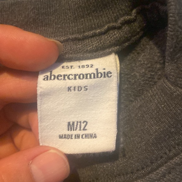 Abercrombie and fitch sweatshirt - Picture 2 of 2